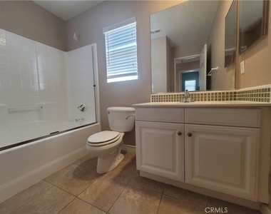 4022 Sutton Court - Photo Thumbnail 3