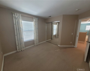 4022 Sutton Court - Photo Thumbnail 9