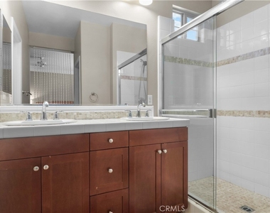 974 Sweetbriar Lane - Photo Thumbnail 15