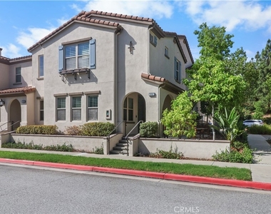 974 Sweetbriar Lane - Photo Thumbnail 1