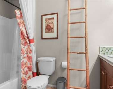 974 Sweetbriar Lane - Photo Thumbnail 16