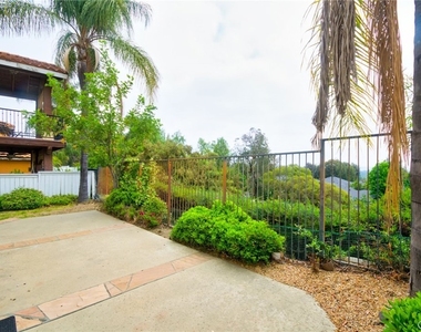 15737 Altamira Drive - Photo Thumbnail 23