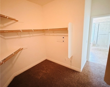 42538 Bradshaw - Photo Thumbnail 28