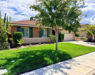 42538 Bradshaw - Photo Thumbnail 2