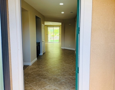 42538 Bradshaw - Photo Thumbnail 4