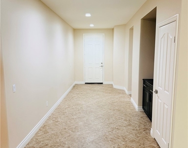 42538 Bradshaw - Photo Thumbnail 6