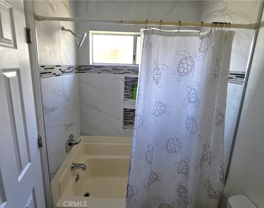 421 E E Stetson Avenue - Photo Thumbnail 6