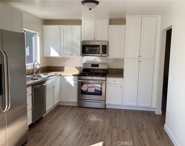 2206 W Avenue K14 - Photo Thumbnail 2
