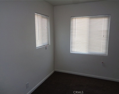 44253 Beech Avenue - Photo Thumbnail 12
