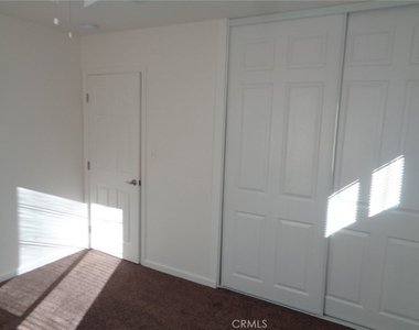 44253 Beech Avenue - Photo Thumbnail 6