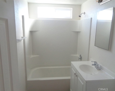 44253 Beech Avenue - Photo Thumbnail 10