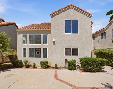 7422 Kyle Court - Photo Thumbnail 41