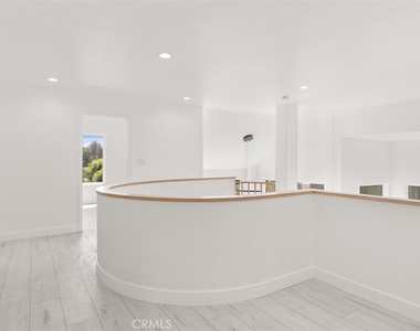 7422 Kyle Court - Photo Thumbnail 14
