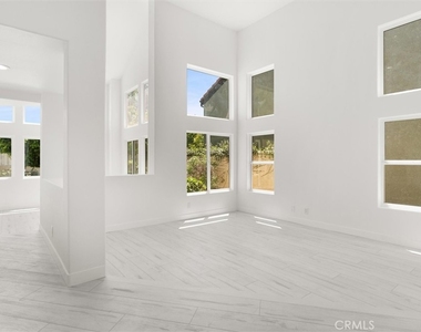 7422 Kyle Court - Photo Thumbnail 2