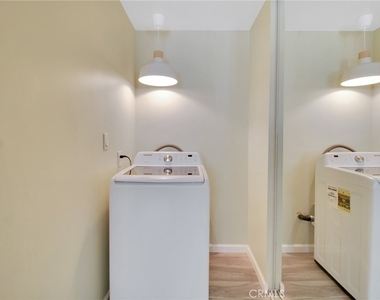 28947 E Thousand Oaks - Photo Thumbnail 20
