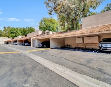 28947 E Thousand Oaks - Photo Thumbnail 28