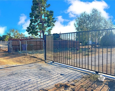 40115 15th Street W - Photo Thumbnail 1