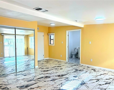 40115 15th Street W - Photo Thumbnail 19