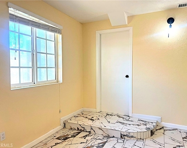 40115 15th Street W - Photo Thumbnail 28