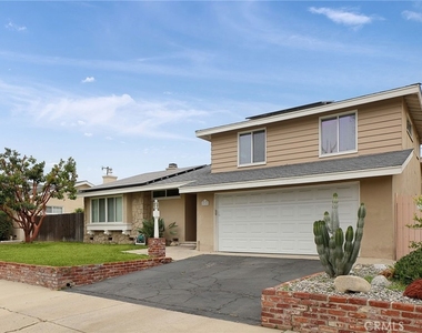 20745 Ingomar Street - Photo Thumbnail 19