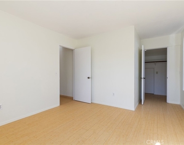 276 Spruce Street - Photo Thumbnail 20