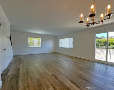 119 S Lucia Avenue - Photo Thumbnail 5