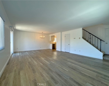 119 S Lucia Avenue - Photo Thumbnail 11