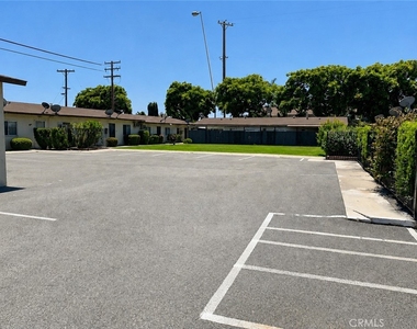 3411 W Orange - Photo Thumbnail 26