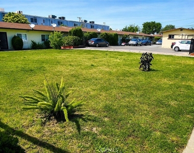 3411 W Orange - Photo Thumbnail 24