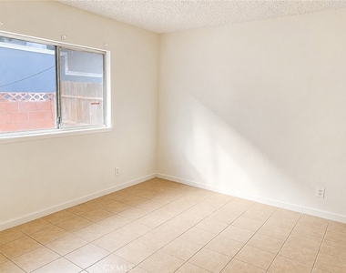 3411 W Orange - Photo Thumbnail 14
