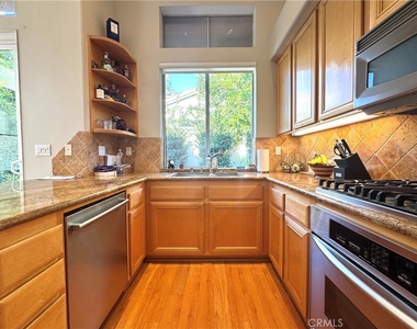 2940 Hogan Place - Photo Thumbnail 9