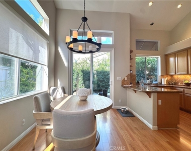 2940 Hogan Place - Photo Thumbnail 5
