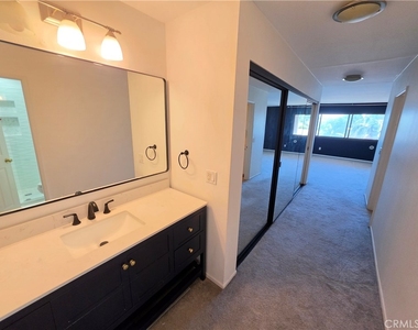 8828 Pershing - Photo Thumbnail 14