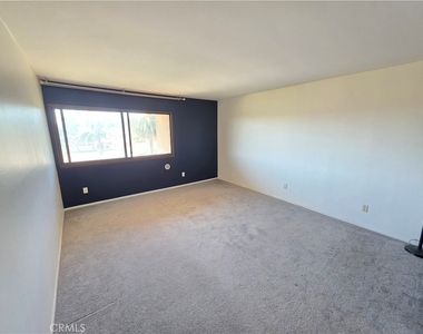 8828 Pershing - Photo Thumbnail 13