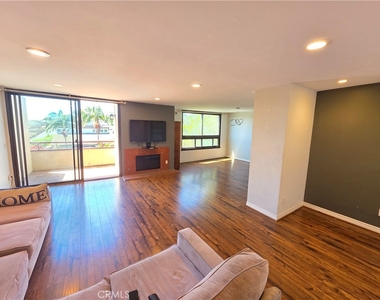 8828 Pershing - Photo Thumbnail 8