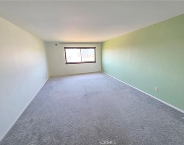 8828 Pershing - Photo Thumbnail 15