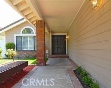 7310 E La Cumbre - Photo Thumbnail 1