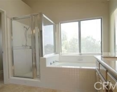7310 E La Cumbre - Photo Thumbnail 13