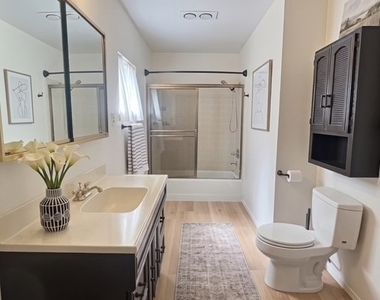 26420 Pineknoll - Photo Thumbnail 12