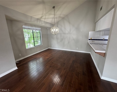 2217 Mathews - Photo Thumbnail 5