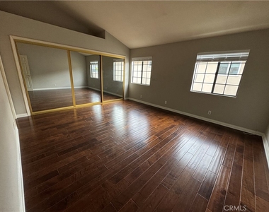 2217 Mathews - Photo Thumbnail 9