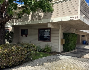 2217 Mathews - Photo Thumbnail 1