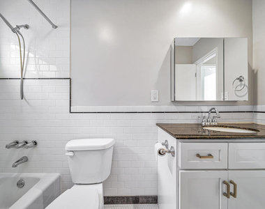 590 N Los Robles Avenue - Photo Thumbnail 9