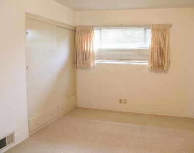 8311 Santa Ynez Street - Photo Thumbnail 7