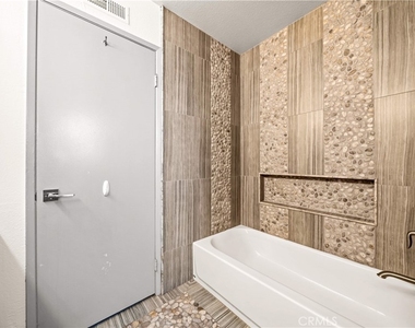 58 Fulton - Photo Thumbnail 29