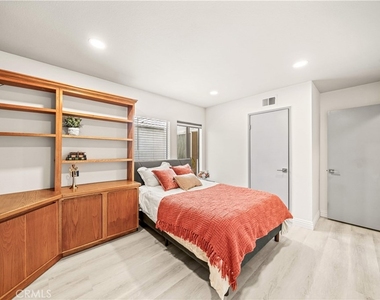 58 Fulton - Photo Thumbnail 33