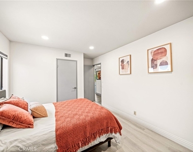 58 Fulton - Photo Thumbnail 32