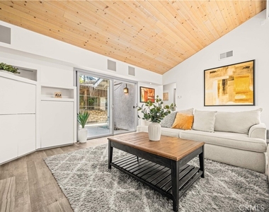 58 Fulton - Photo Thumbnail 21