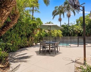 58 Fulton - Photo Thumbnail 42
