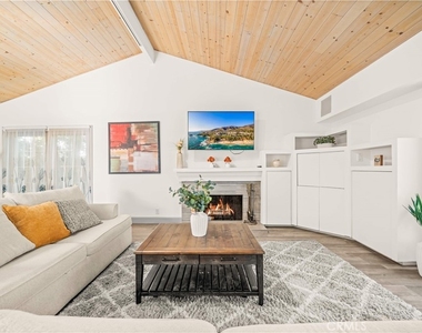 58 Fulton - Photo Thumbnail 19